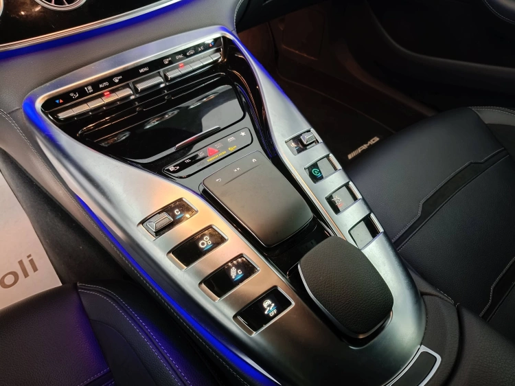 14 - Mercedes AMG GT AMG GT Coupe 43 mhev (eq-boost) Premium 4matic+ auto