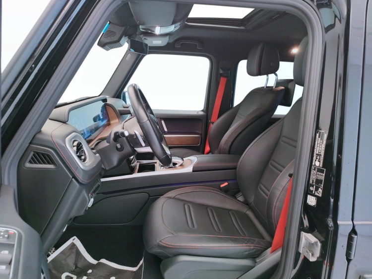 18 - Mercedes-Benz Classe G 400 d Premium Plus 330cv auto