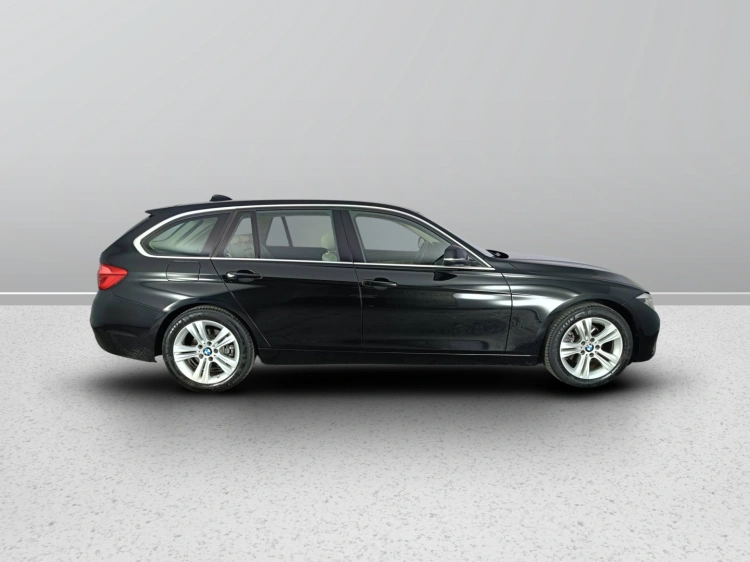 6 - BMW Serie 3 316d Touring Sport auto