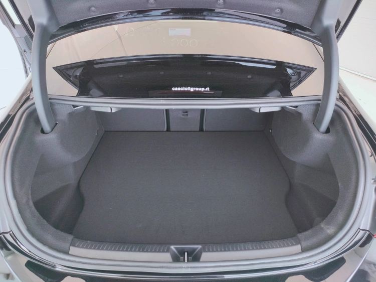 9 - Mercedes-Benz Classe A 250 e phev AMG Line Advanced Plus auto