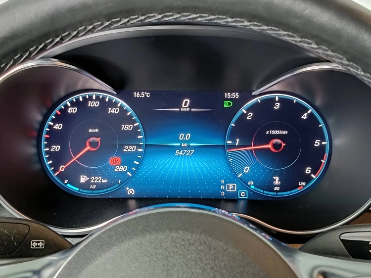 12 - Mercedes-Benz GLC Coupe 300 d Premium 4matic auto