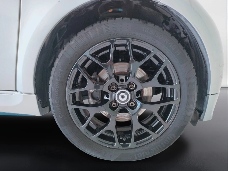 11 - smart fortwo Fortwo 0.9 t Urbanrunner 90cv twinamic