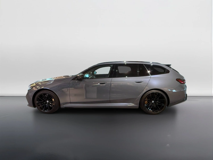 29 - BMW M M5 M5 Touring