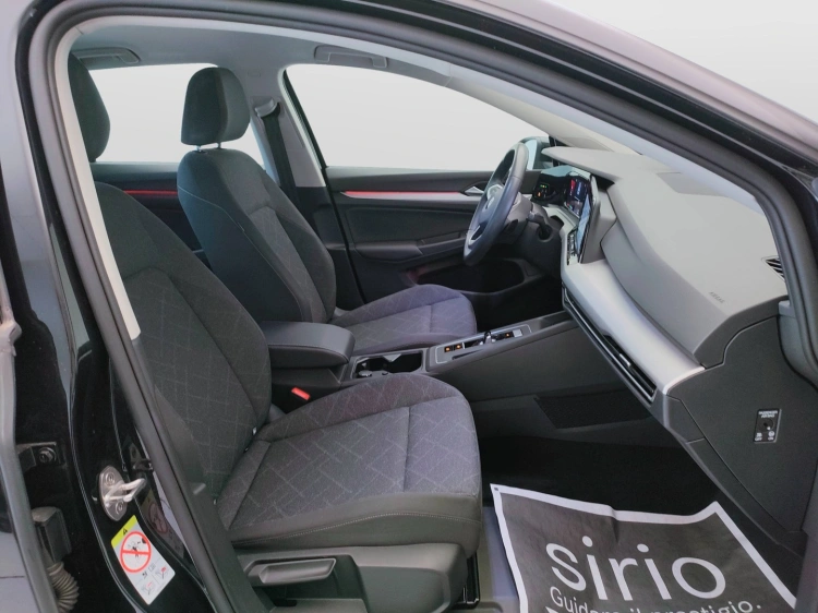 13 - Volkswagen Golf Golf 1.0 etsi evo Life 110cv dsg
