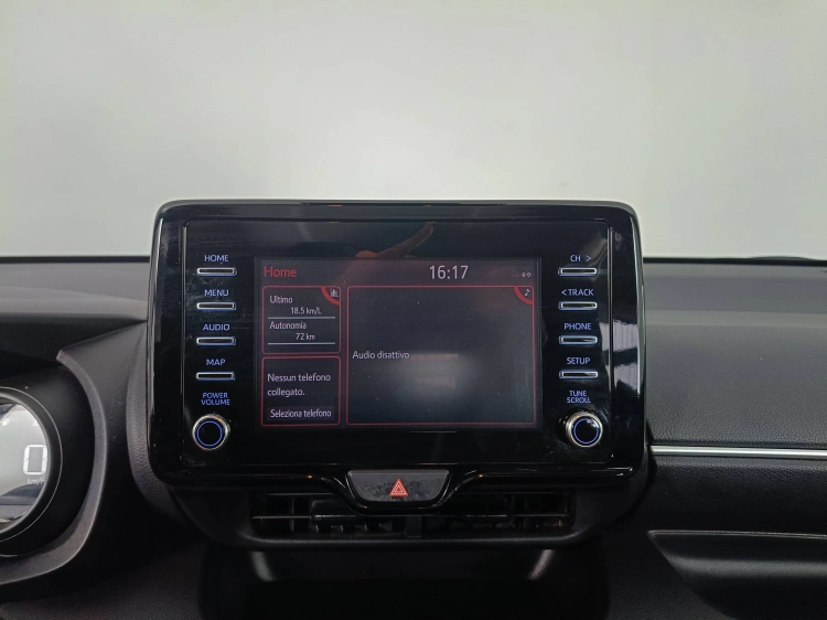 13 - Toyota Yaris Yaris 1.0 Trend