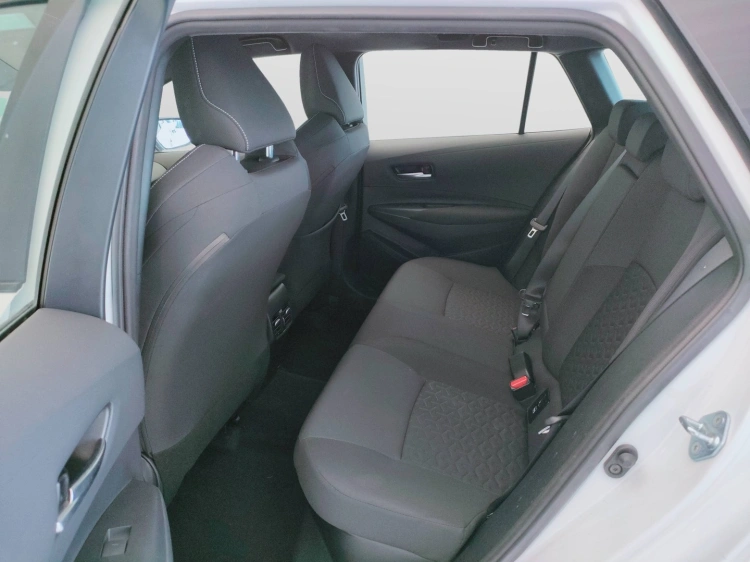 11 - Toyota Corolla Corolla Touring Sports 1.8h Business Tech cvt