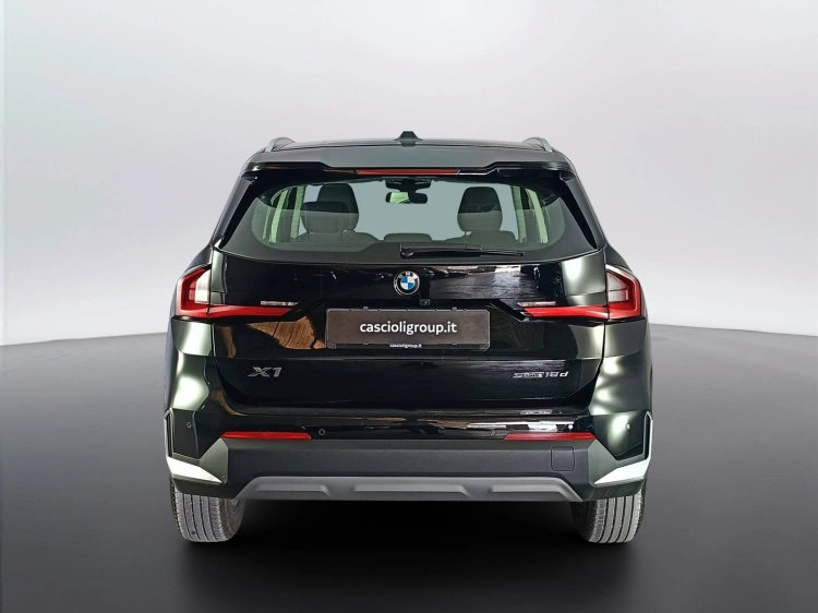 5 - BMW X1 X1 sdrive18d auto