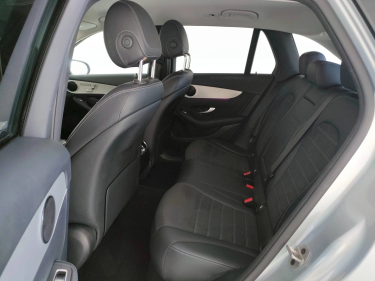 12 - Mercedes-Benz GLC 300 de phev (eq-power) Premium 4matic auto