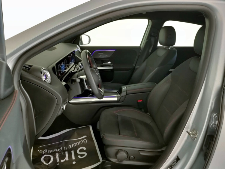 15 - Mercedes-Benz GLA 250 e Plug-in hybrid