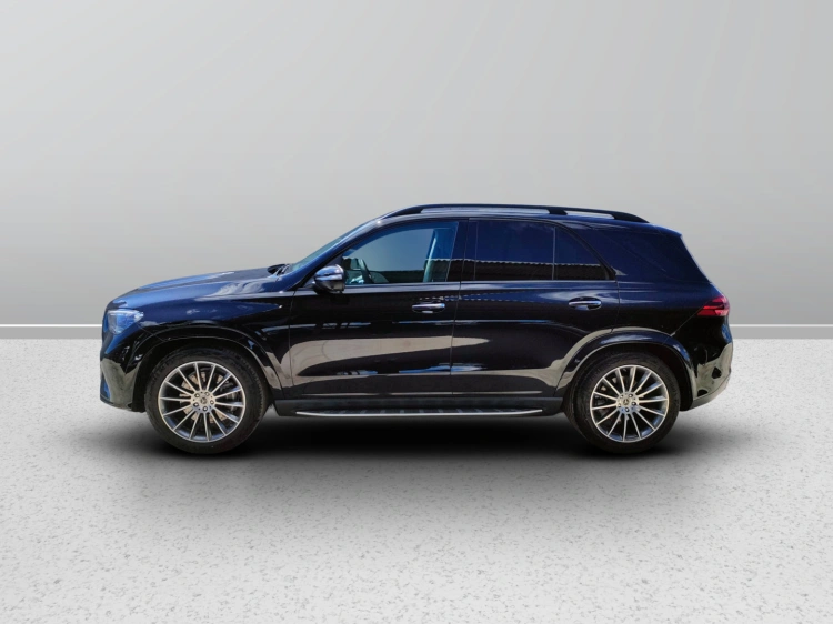 3 - Mercedes-Benz GLE 300 d 4MATIC