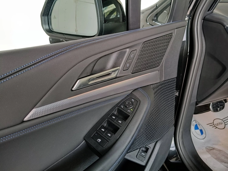 14 - BMW Serie 2 218d Active Tourer Msport auto