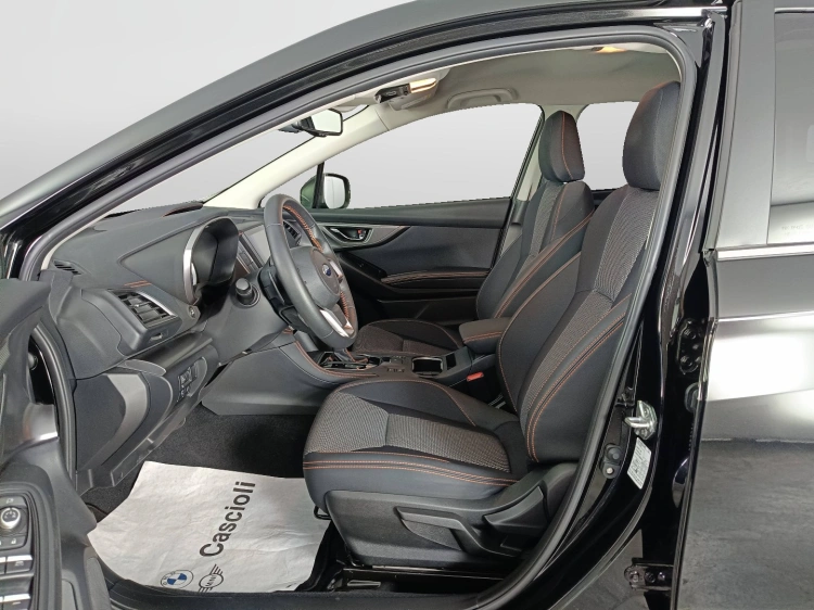 8 - Subaru XV XV 2.0i e-boxer Style Xtra lineartronic