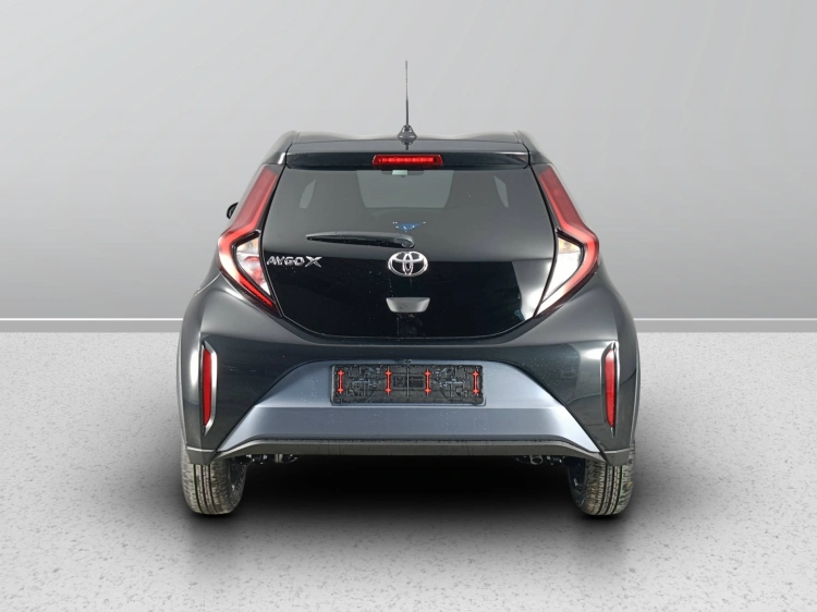 5 - Toyota AYGO X AYGO X 10B MT TREND MY24