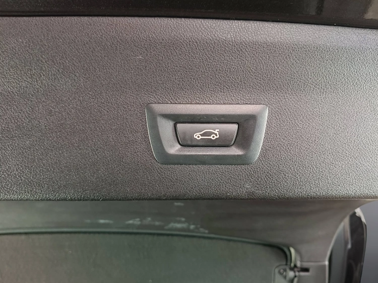 26 - BMW X4 X4 xdrive20d xLine auto my19