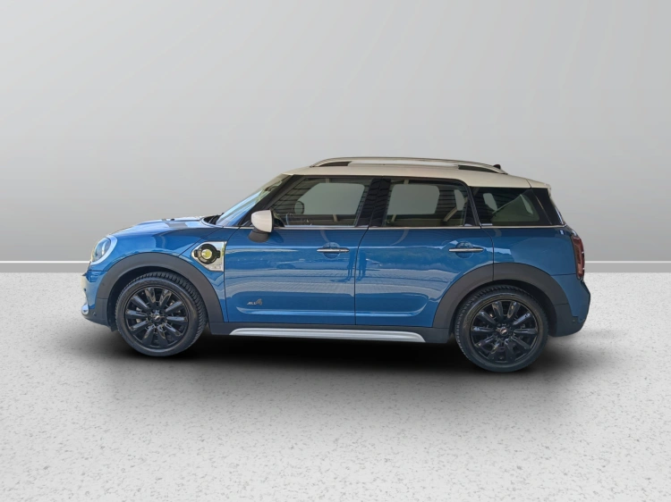 3 - MINI Countryman Mini Countryman 1.5 Cooper SE Hype all4 auto
