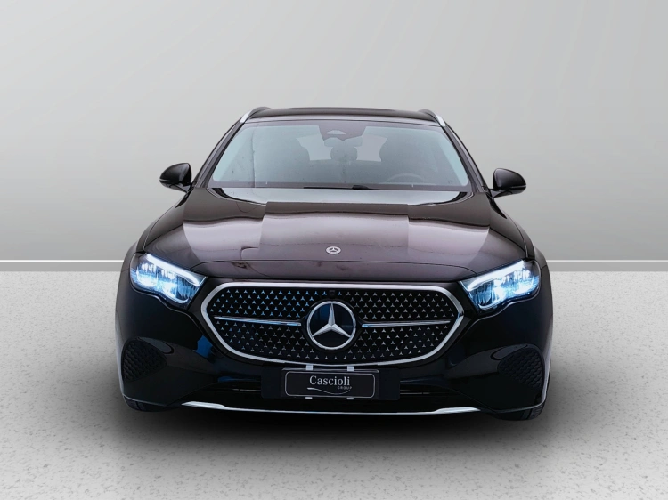 2 - Mercedes-Benz Classe E SW 220 d Advanced auto