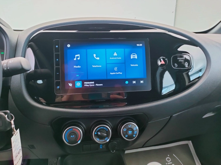 11 - Toyota Aygo X Aygo X 1.0 Active 72cv