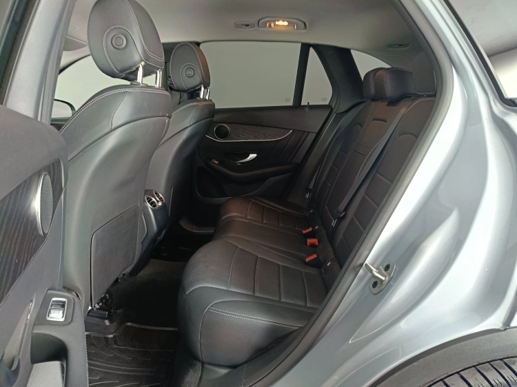 9 - Mercedes-Benz GLC 300 de phev (eq-power) Premium 4matic auto