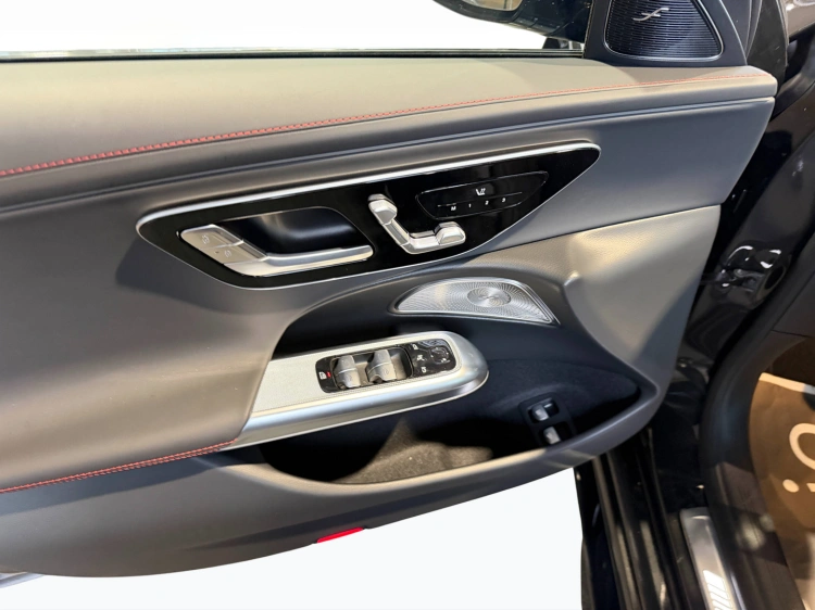 25 - Mercedes AMG Classe E Mercedes-AMG E 53 HYBRID 4MATIC+ Station