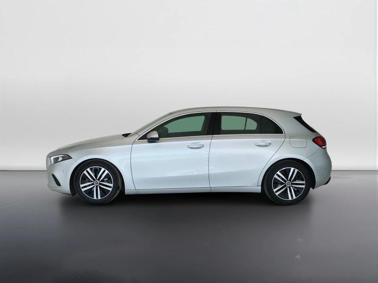8 - Mercedes-Benz Classe A 180 d Sport auto