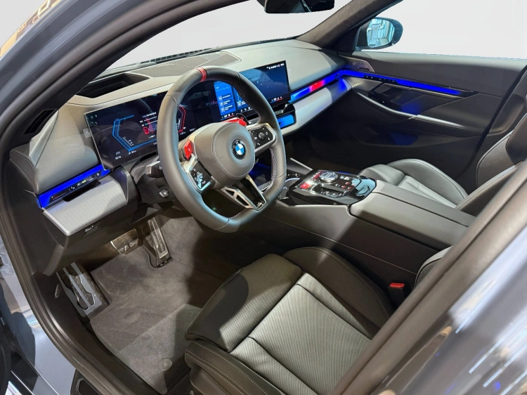 15 - BMW M M5 M5 Touring