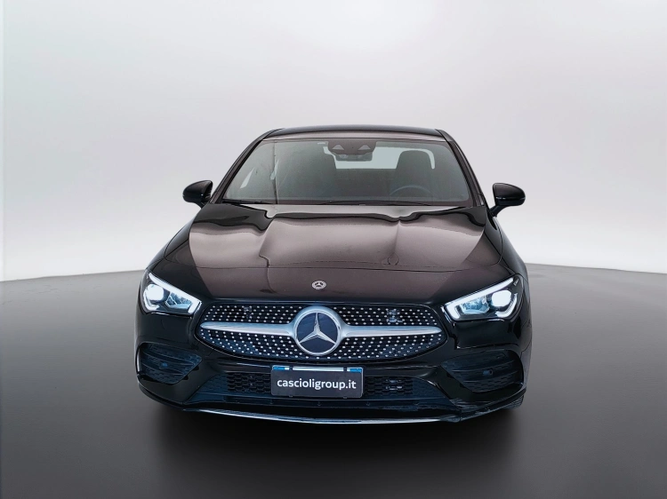 2 - Mercedes-Benz CLA Coupe 200 d Premium auto