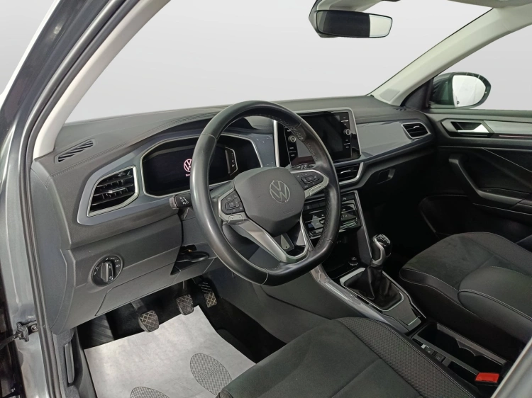 19 - Volkswagen T T-Roc 2.0 tdi Style 115cv