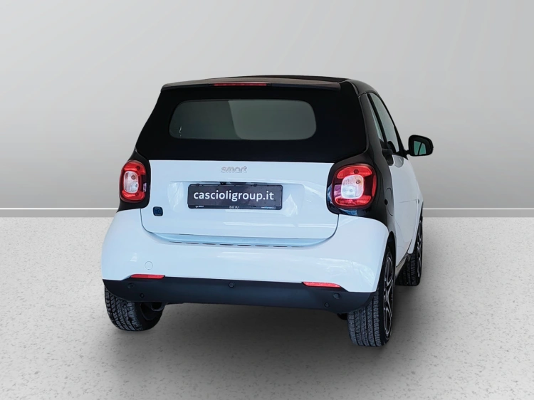 6 - smart fortwo Fortwo Cabrio eq Pulse 22kW