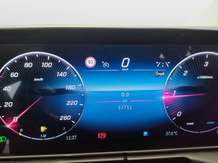 18 - Mercedes-Benz Classe C 220 d mhev Premium auto