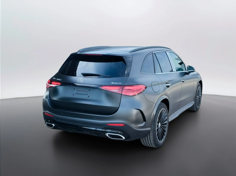 6 - Mercedes-Benz GLC 300 d 4MATIC