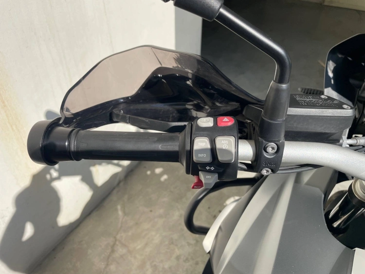 7 - BMW Motorrad GS R 1200 GS Abs my13