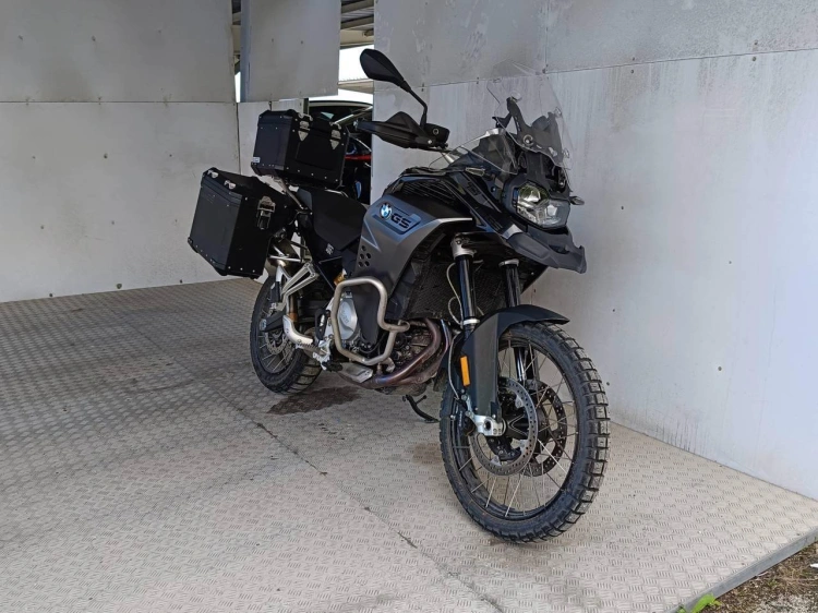 2 - BMW Motorrad GS GS - F 850 GS Adventure Triple Black Abs my21