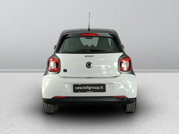 5 - smart forfour Forfour eq Passion 22kW