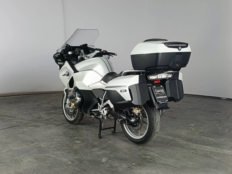 6 - BMW Motorrad RT 