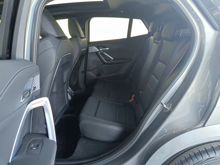 9 - BMW X2 X2 sdrive 18d MSport auto