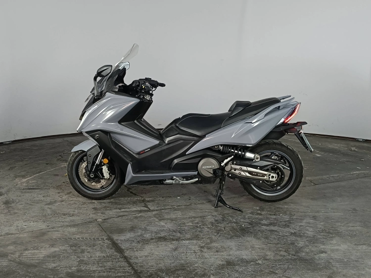 5 - Kymco AK AK 550 Abs my17