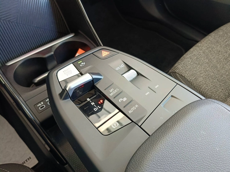 17 - BMW X1 X1 sdrive18d auto