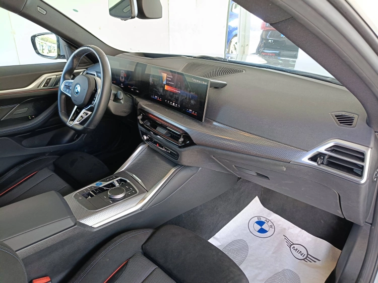 10 - BMW i4 i4 xdrive40 MSport Pro