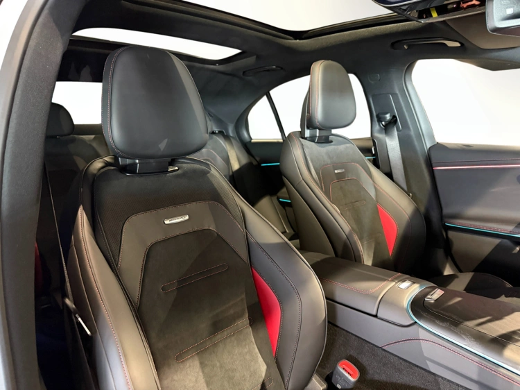 35 - Mercedes AMG Classe E E 53 AMG Hybrid 4MATIC+