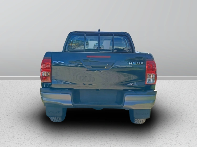 3 - Toyota Professional Hilux HILUX 2.4D A DC 4WD CMF MY24