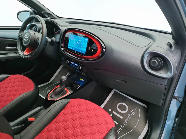 10 - Toyota Aygo X Aygo X 1.0 Undercover 72cv s-cvt