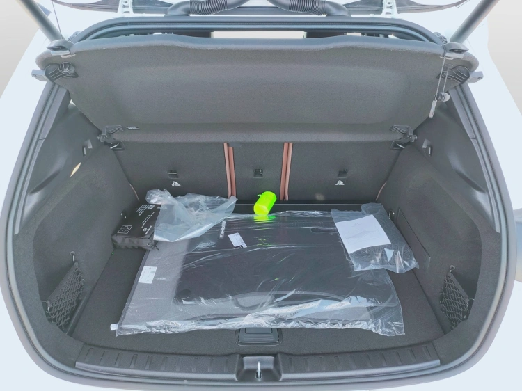 5 - Mercedes-Benz GLA 200 d automatic