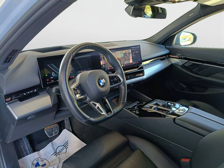 7 - BMW Serie 5 520d Touring 48V xdrive MSport Pro auto
