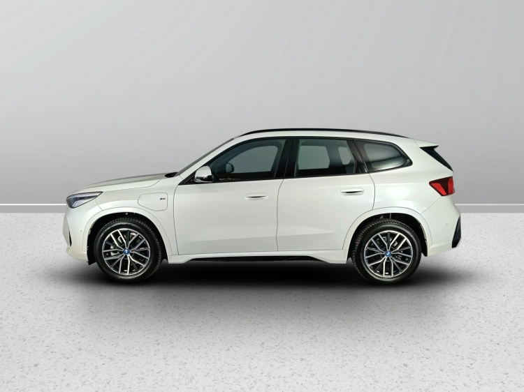 6 - BMW X1 X1 xdrive 25e MSport auto