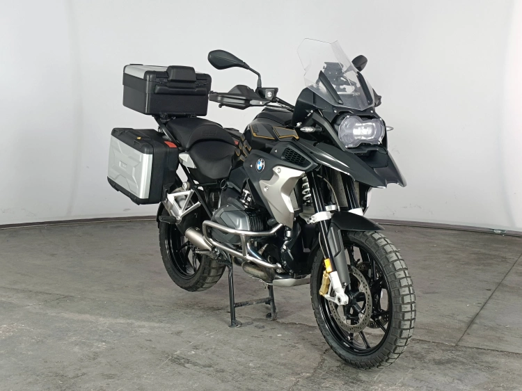 2 - BMW Motorrad GS R 1300 GS