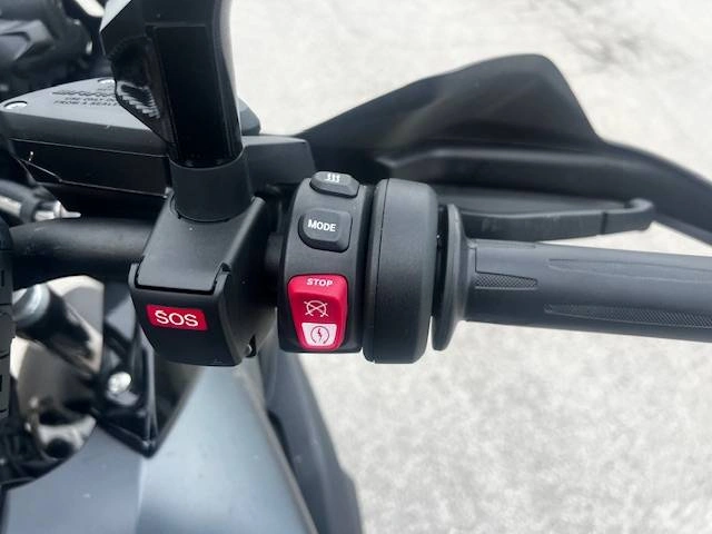 4 - BMW Motorrad GS R 1250 GS Triple Black Abs my21