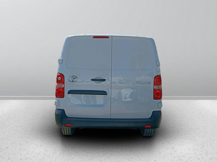 4 - Toyota Professional PROACE PROACE 2.0D L2 144M S CMF MY25