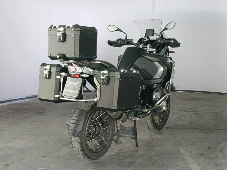 3 - BMW Motorrad GS r1250gs adventure triple black