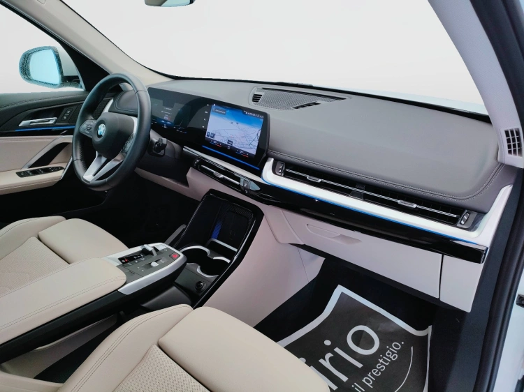 15 - BMW X1 X1 xdrive20d mhev 48V X-Line auto