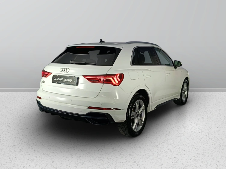 4 - Audi Q3 Q3 II 2018 - Q3 35 2.0 tdi S line edition s-tronic